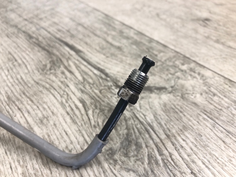 Трубка тормозная задняя левая QASHQAI/ROGUE SPORT 14- 2020 J11 2.0L MR20DD