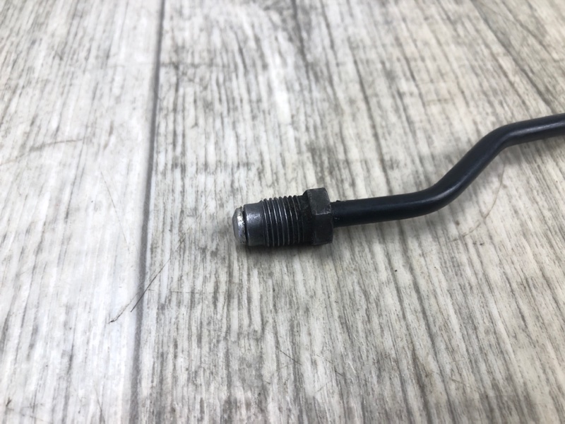 Трубка тормозная задняя левая 500L (330) 12-17 2013 HATCHBACK 1.4 16V TURBO Трубка тормозная задняя левая 500L (330) 12-17 2013 HATCHBACK 1.4 16V TURBO