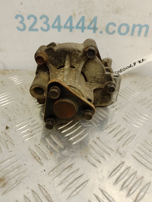 Помпа MITSUBISHI OUTLANDER XL 05-13 Б/У