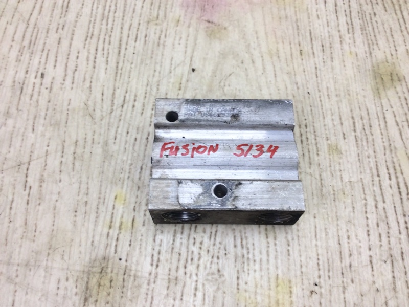 Клапан системы охлаждения FORD FUSION 14- 2017 SEDAN C20HDTX DG9Z-7H322-A Б/У