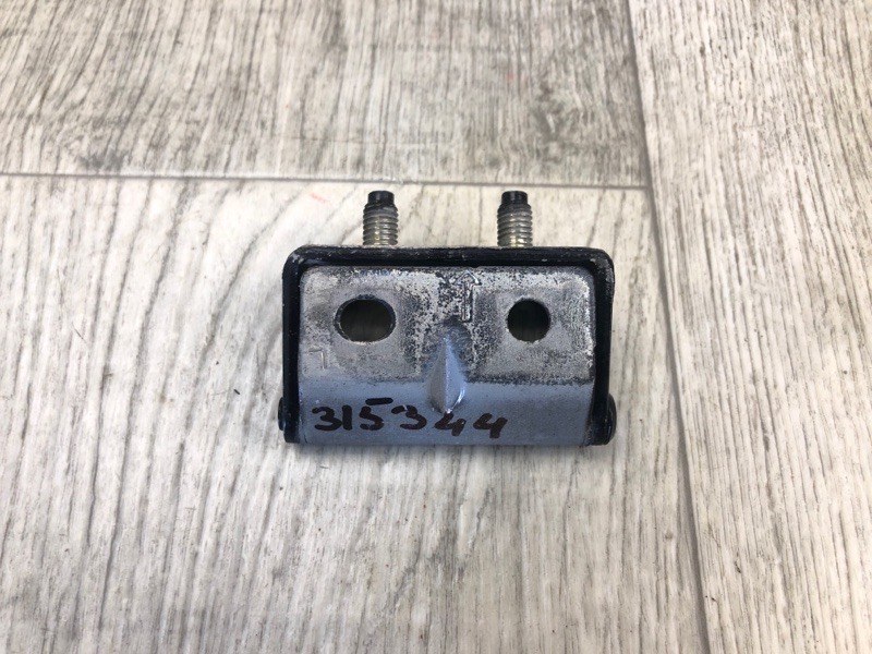 Петля крышки багажника QASHQAI/ROGUE SPORT 14- 2020 J11 2.0L MR20DD