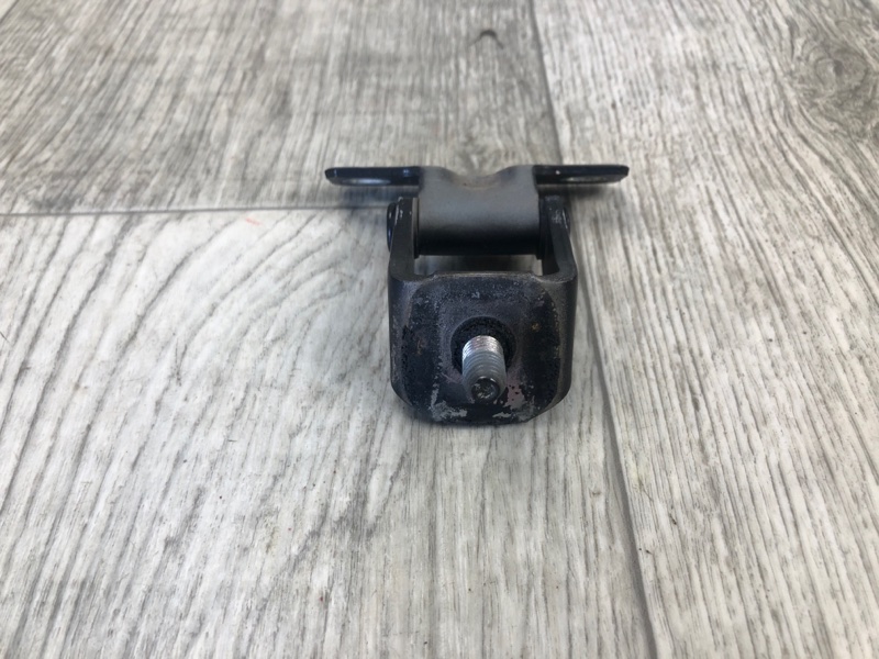 Петля крышки багажника OUTLANDER XL 05-13 2007 2.4 4B12