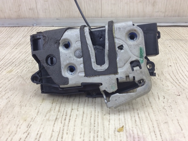 Замок двери задний левый FUSION 14- 2017 SEDAN C20HDTX