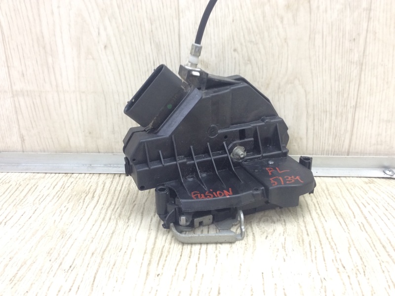 Замок двери передний левый FUSION 14- 2017 SEDAN C20HDTX