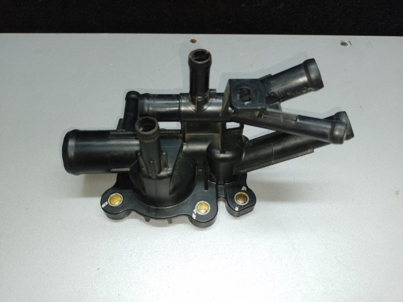 Фланец системы охлаждения X-TRAIL/ROGUE T32 13-20 2017 2.5 QR25DE