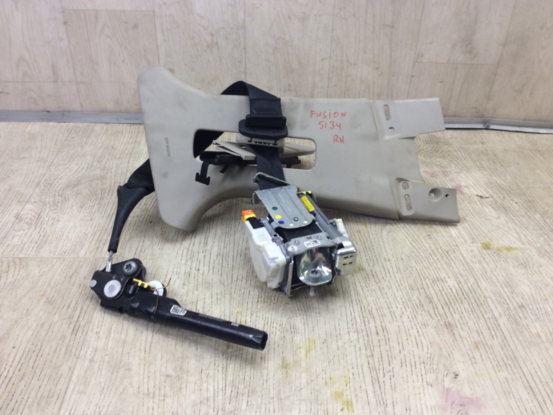 Ремень безопасности передний правый FORD FUSION 14- 2017 SEDAN C20HDTX HG9Z-54611B08-AA Б/У