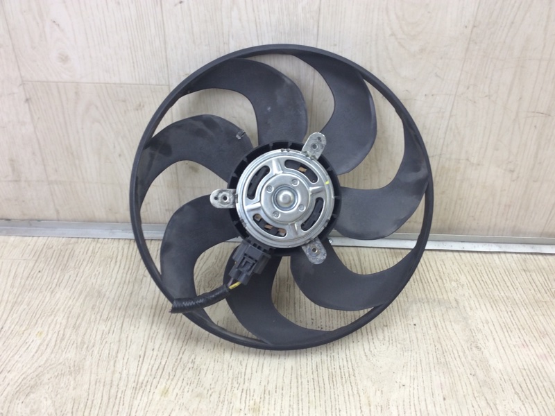 Вентилятор основного радиатора FUSION 14- 2017 SEDAN C20HDTX