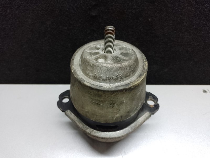 Подушка двигателя VOLKSWAGEN TOUAREG 02-10 2007 BHK 3.6 7L8 199 131 A Б/У