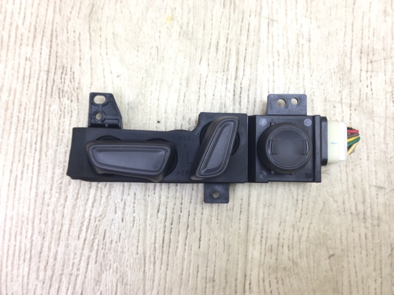 Кнопка регулировки сиденья передняя левая TOYOTA CAMRY 70 17- 2018 GSV70 2.5 A25AFKS 8492206180B0 Б/У