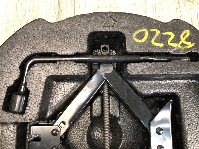 Ящик инструментальный FORTE/CERATO TD 08-13 2009 TD 2.0 G4KD Ящик инструментальный FORTE/CERATO TD 08-13 2009 TD 2.0 G4KD