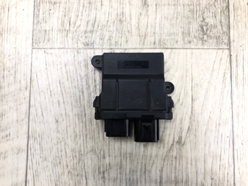 Блок электронный KIA FORTE/CERATO TD 08-13 2009 TD 2.0 G4KD 88950-1M500 Б/У