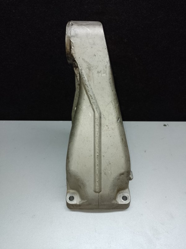 Кронштейн двигателя VOLKSWAGEN TOUAREG 02-10 BHK 3.6 Кронштейн двигателя VOLKSWAGEN TOUAREG 02-10 BHK 3.6