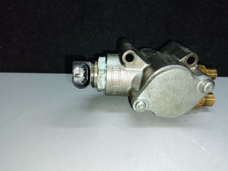 Тнвд (бензин) TOUAREG 02-10 2007 BHK 3.6