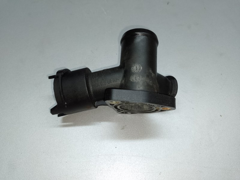 Фланец системы охлаждения VOLKSWAGEN TOUAREG 02-10 2007 BHK 3.6 03H 121 133 Б/У