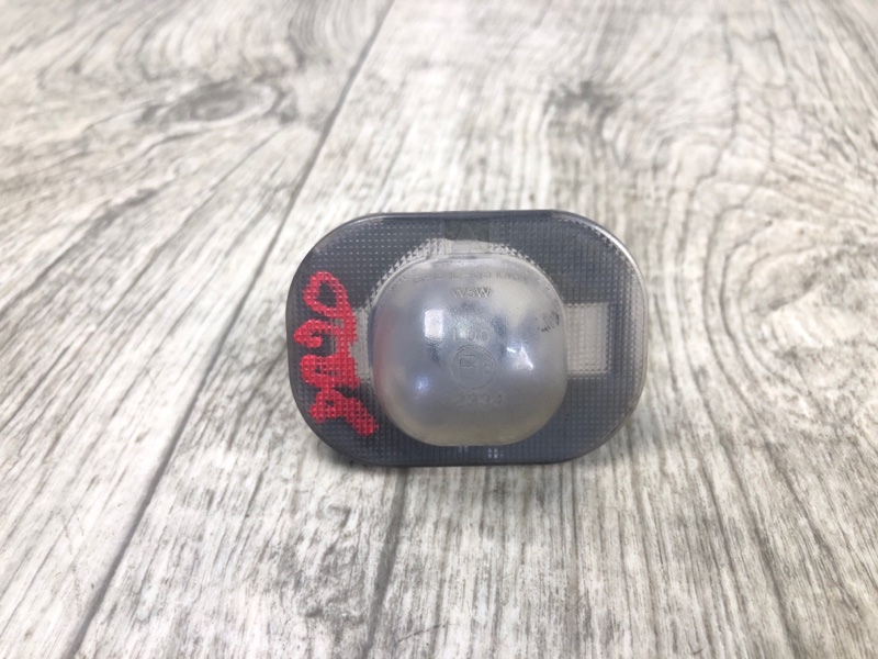 Подсветка номера KIA FORTE/CERATO TD 08-13 2009 TD 2.0 G4KD 925011M000 Б/У