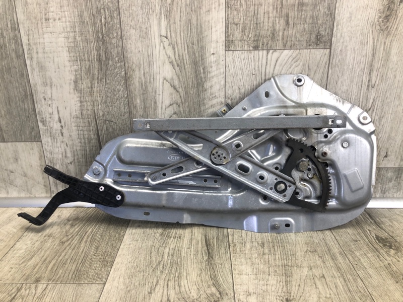 Стеклоподъемник задний левый KIA FORTE/CERATO TD 08-13 2009 TD 2.0 G4KD 834011M010 Б/У