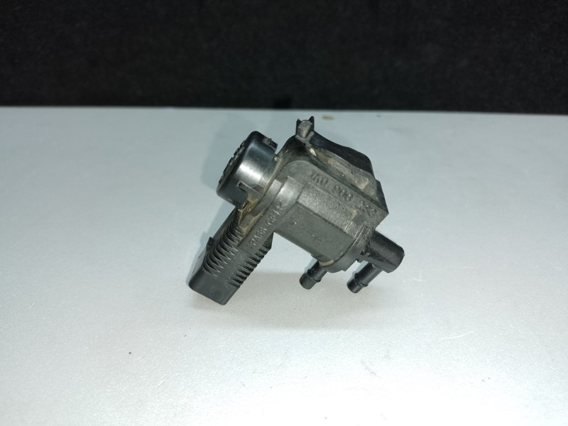 Клапан электромагнитный (вакуумный) TOUAREG 02-10 2007 BHK 3.6