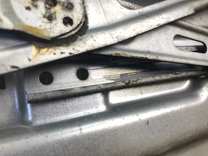 Стеклоподъемник передний правый FORTE/CERATO TD 08-13 2009 TD 2.0 G4KD