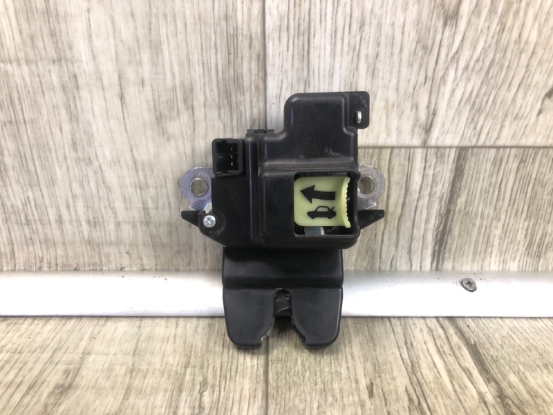 Замок крышки багажника KIA FORTE/CERATO TD 08-13 2009 TD 2.0 G4KD 812301M050 Б/У