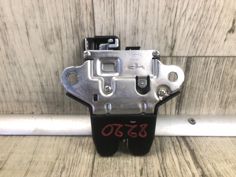 Замок крышки багажника FORTE/CERATO TD 08-13 2009 TD 2.0 G4KD