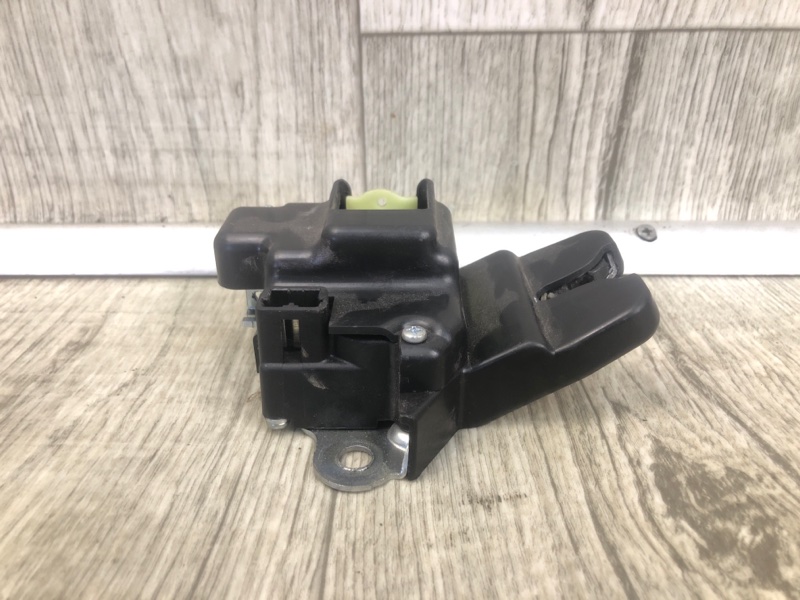 Замок крышки багажника KIA FORTE/CERATO TD 08-13 TD 2.0 G4KD