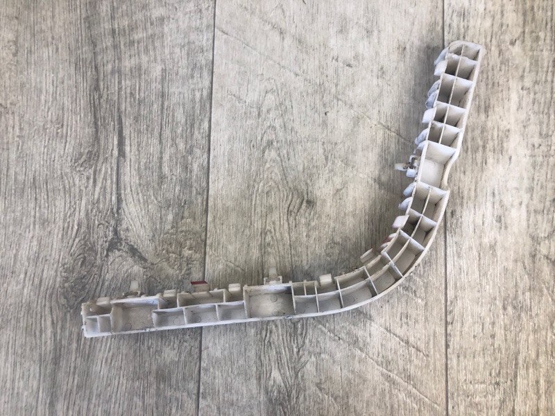 Кронштейн заднего бампера правый FORTE/CERATO TD 08-13 2009 TD 2.0 G4KD