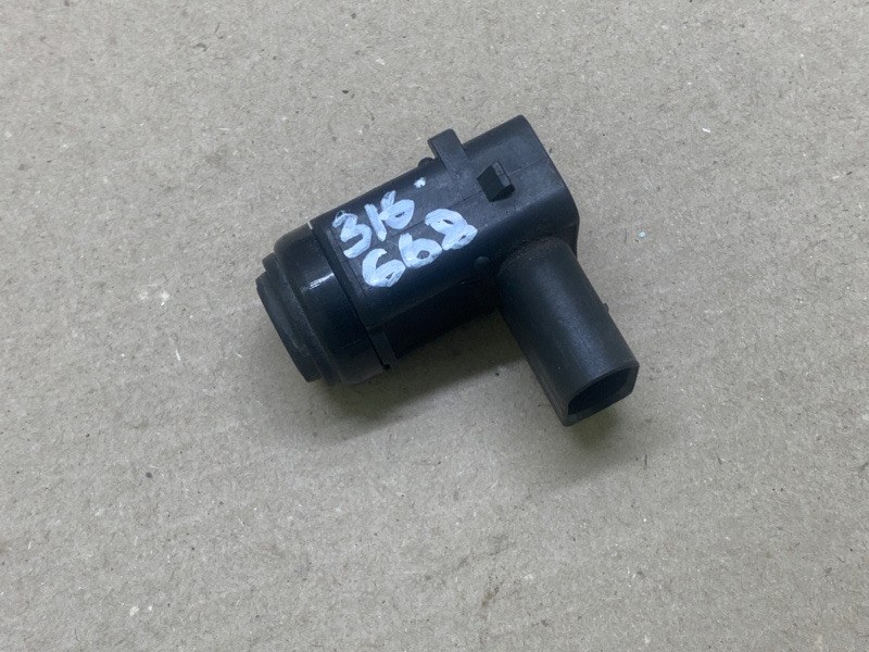 Датчик парктроника задний VOLKSWAGEN TOUAREG 02-10 2007 BHK 3.6 1J0 998 275 B Б/У