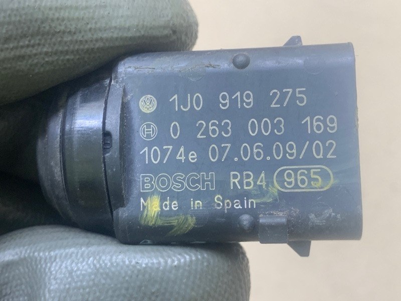 Датчик парктроника задний VOLKSWAGEN TOUAREG 02-10 BHK 3.6