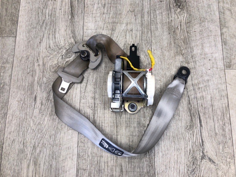 Ремень безопасности передний правый KIA FORTE/CERATO TD 08-13 2009 TD 2.0 G4KD 888201M5008O Б/У