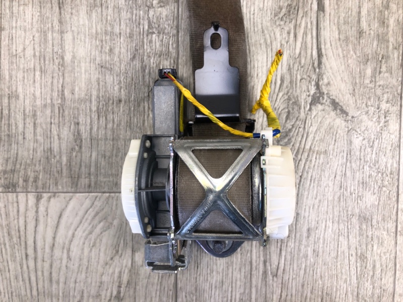 Ремень безопасности передний левый KIA FORTE/CERATO TD 08-13 TD 2.0 G4KD