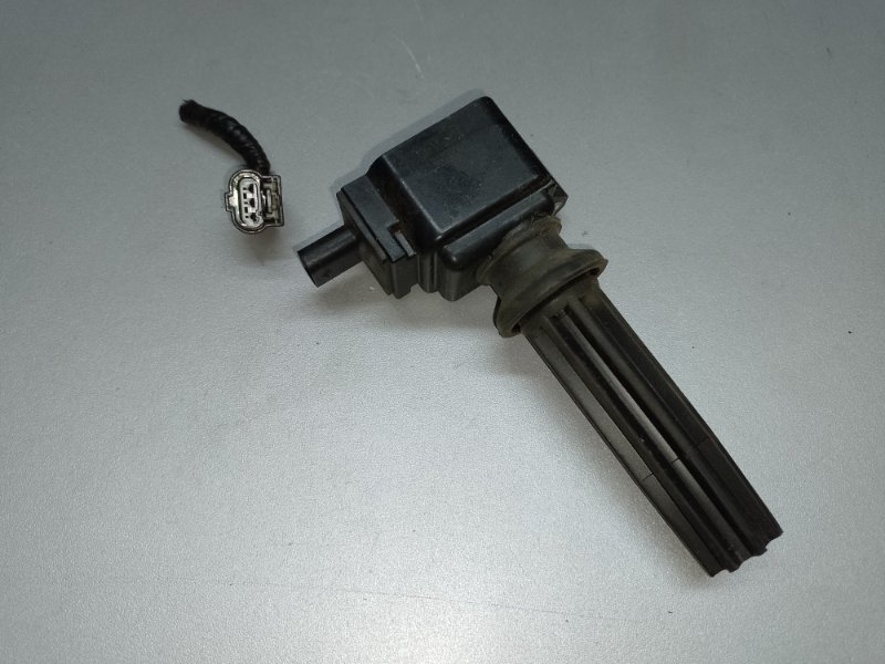 Катушка зажигания FORD FOCUS 10-18 2.0 CM5Z-12029-K Б/У