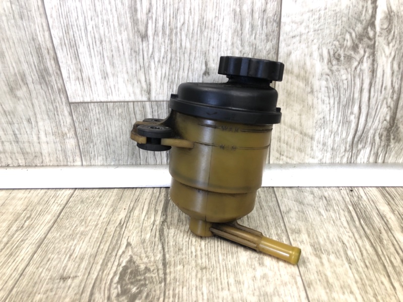 Бачок ГУР KIA FORTE/CERATO TD 08-13 2009 TD 2.0 G4KD 571501M000 Б/У