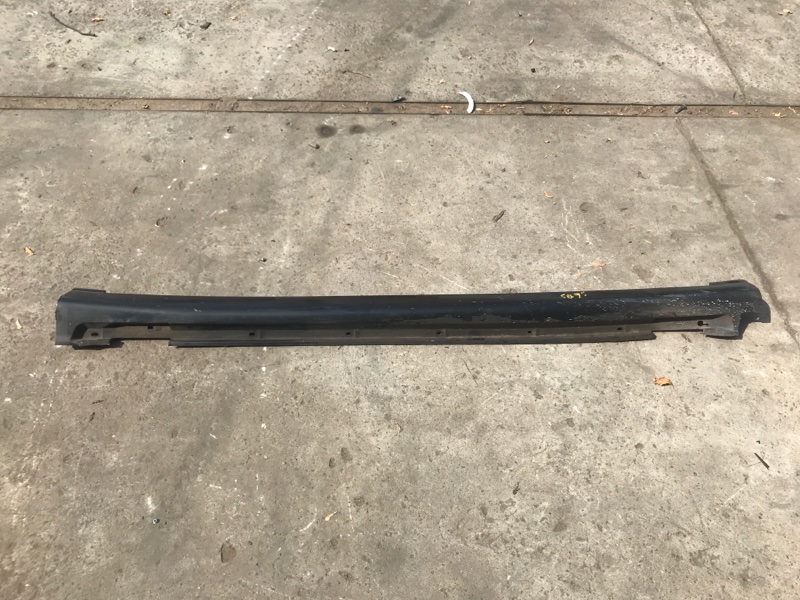 Накладка порога наружная правая LEXUS ES300 ES330 01-06 2005 3.3 3MZFE 75850-33020-C1 Б/У