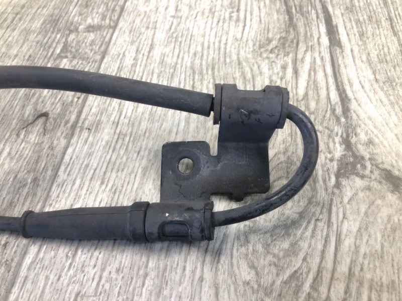 Датчик ABS передний левый FORTE/CERATO TD 08-13 2009 TD 2.0 G4KD