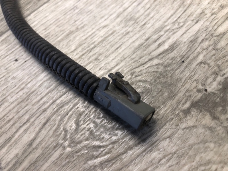 Датчик ABS передний правый FORTE/CERATO TD 08-13 2009 TD 2.0 G4KD