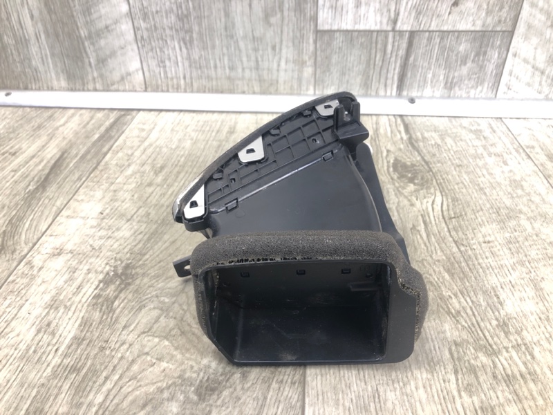 Дефлектор воздушный передний правый Q50 15-20 2016 SEDAN 2.0T M274