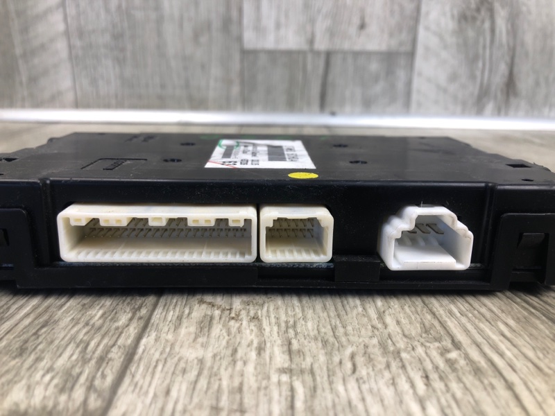 Блок электронный Q50 15-20 2016 SEDAN 2.0T M274