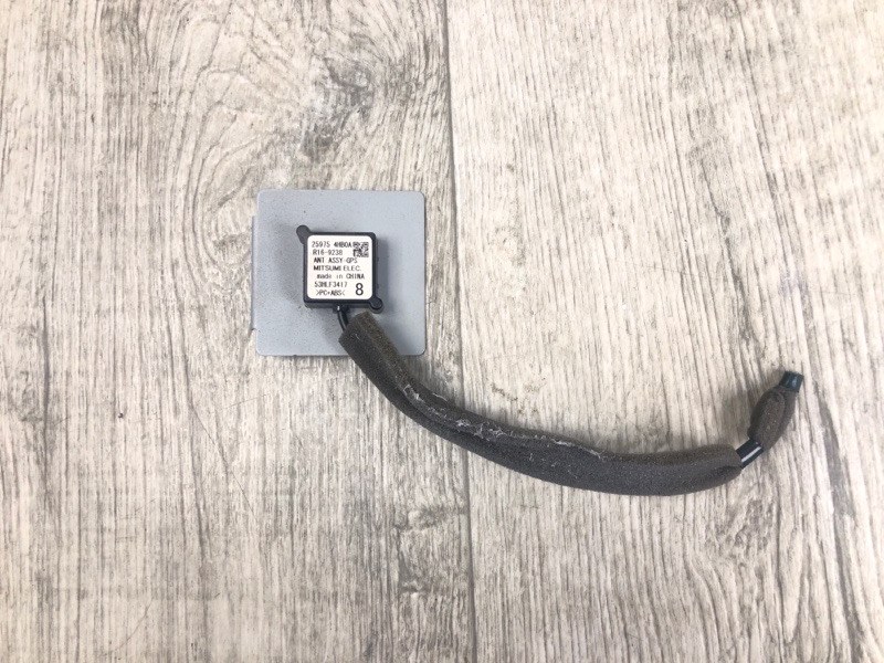 Запчасть антенна INFINITI Q50 15-20 2016 SEDAN 2.0T M274 259754HB0A Б/У Антенна INFINITI Q50 15-20 2016 SEDAN 2.0T M274 259754HB0A Б/У