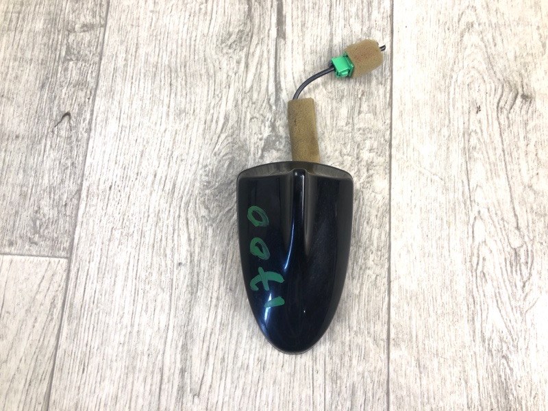 Антенна INFINITI Q50 15-20 SEDAN 2.0T M274