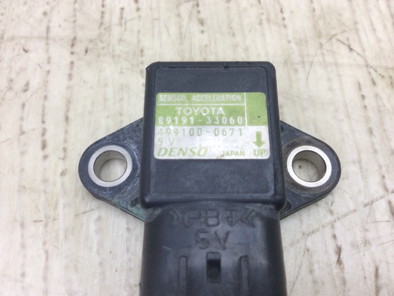 Датчик ускорения ES350 06-12 2011 SEDAN 3.5 2GR-FE