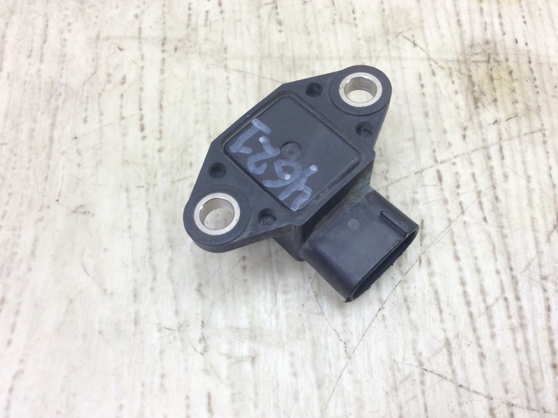 Датчик ускорения LEXUS ES350 06-12 SEDAN 3.5 2GR-FE