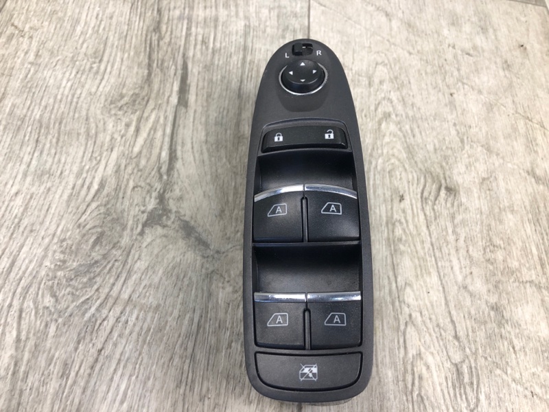 Блок управления стеклоподъемниками Q50 15-20 2016 SEDAN 2.0T M274