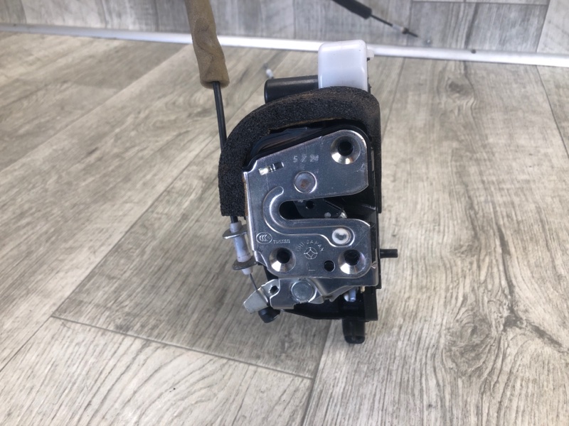 Замок двери задний левый Q50 15-20 2016 SEDAN 2.0T M274