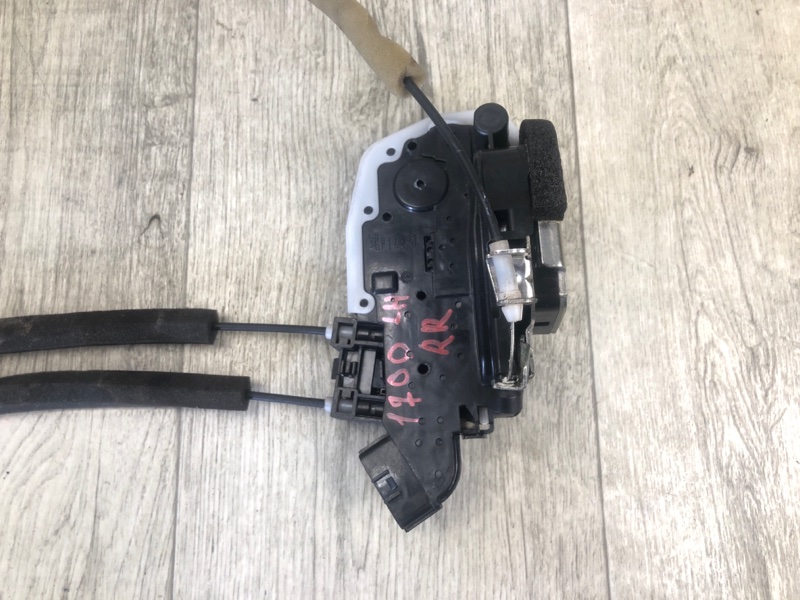 Замок двери задний левый INFINITI Q50 15-20 SEDAN 2.0T M274