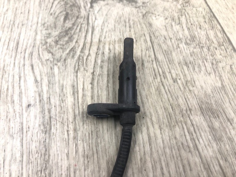 Датчик ABS передний правый INFINITI Q50 15-20 SEDAN 2.0T M274