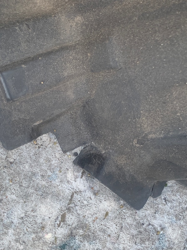 Подкрылок передний правый 3 BK 03-08 2006 BK 2.3 L3