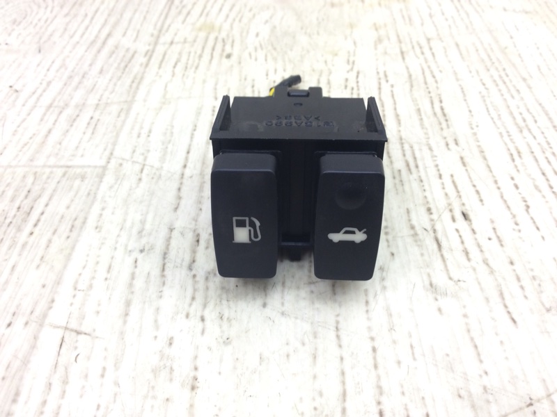 Кнопка открывания багажника внутренняя LEXUS ES350 06-12 2011 SEDAN 3.5 2GR-FE 8484033080 Б/У