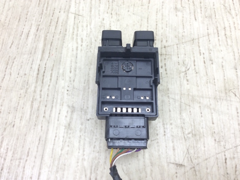 Кнопка открывания багажника внутренняя LEXUS ES350 06-12 SEDAN 3.5 2GR-FE