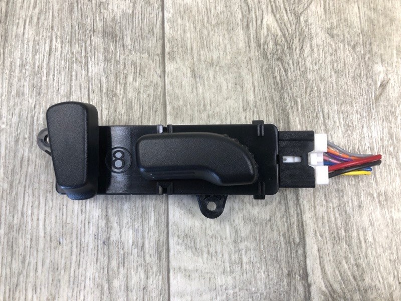 Блок кнопок памяти сидений передний правый INFINITI Q50 15-20 2016 SEDAN 2.0T M274 870164HA0A Б/У