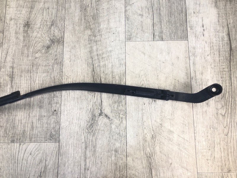 Поводок стеклоочистителя передний правый INFINITI Q50 15-20 SEDAN 2.0T M274